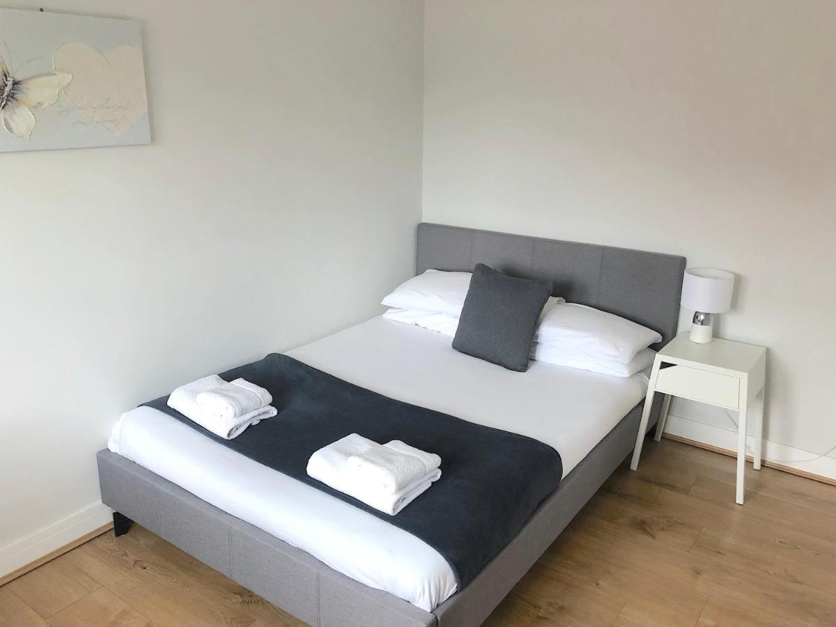 2 Bedroom Large First Floor Apartment With Free Parking Loughborough Exteriör bild