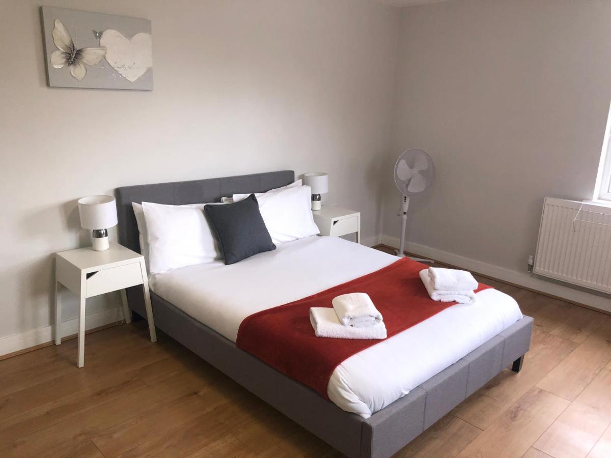 2 Bedroom Large First Floor Apartment With Free Parking Loughborough Exteriör bild